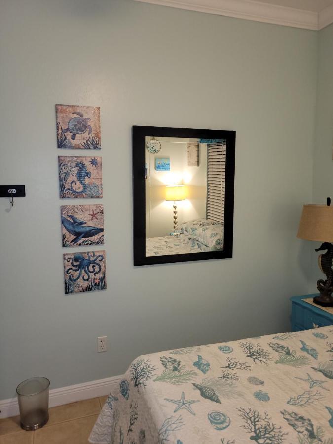 Cape Paradise - Your Luxury Tropical Retreat * Cape Coral